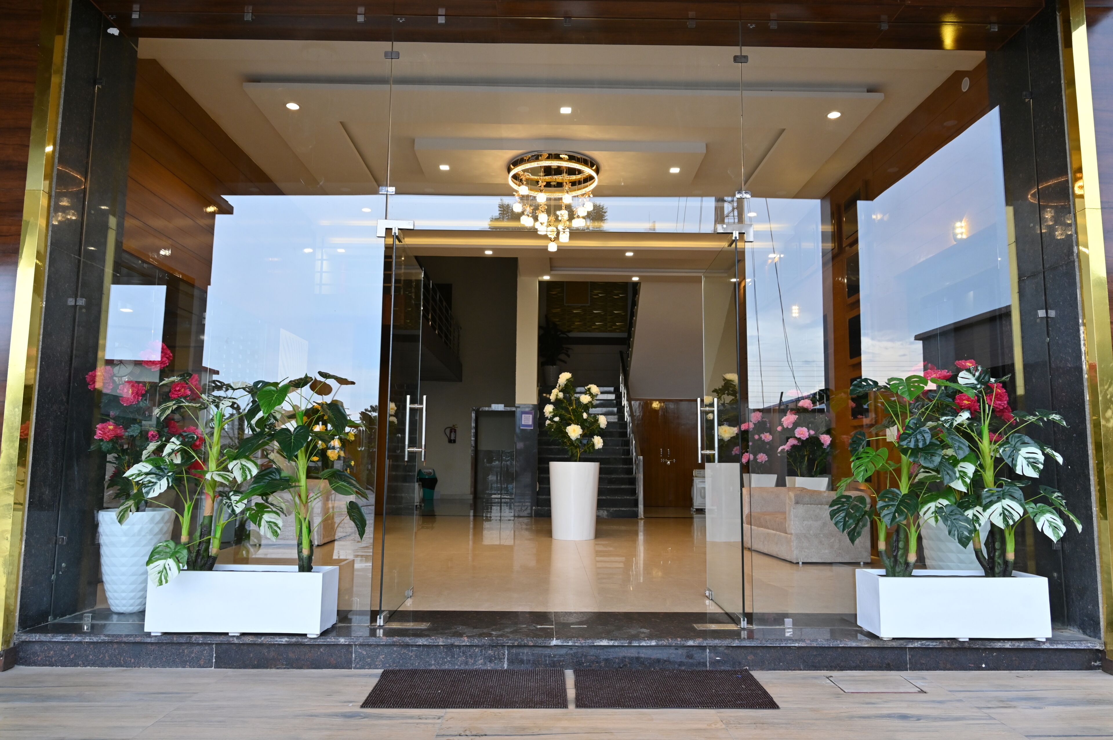 Hotel Vasdaa Grand 3*