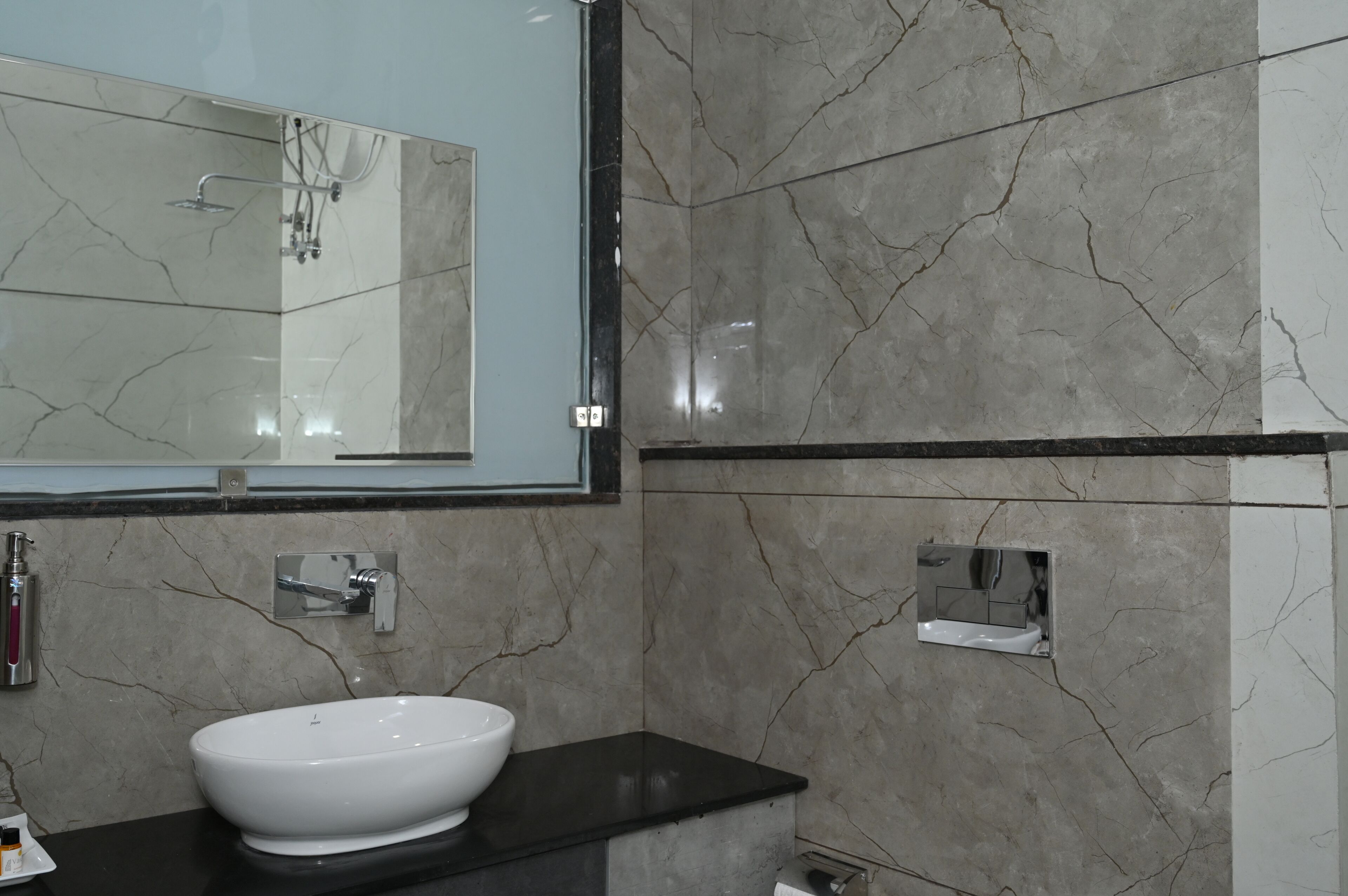 Hotel Vasdaa Grand 3*