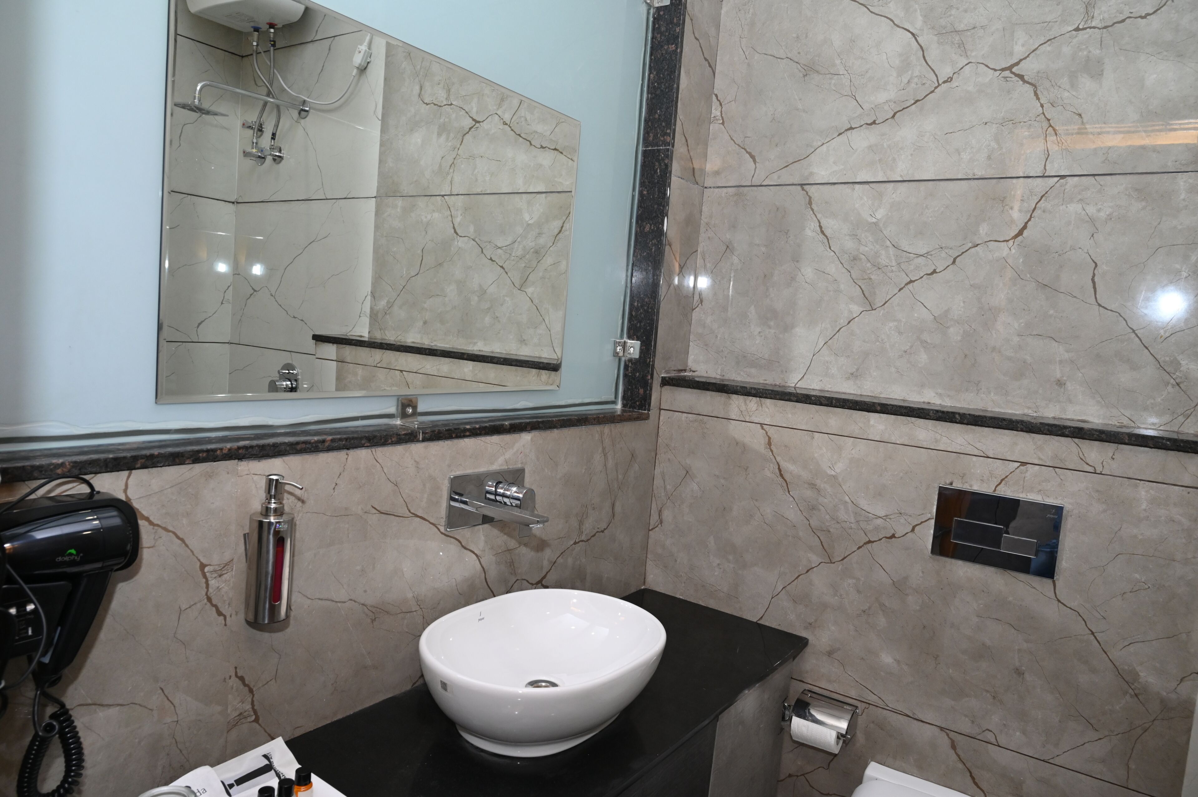 Hotel Vasdaa Grand 3*