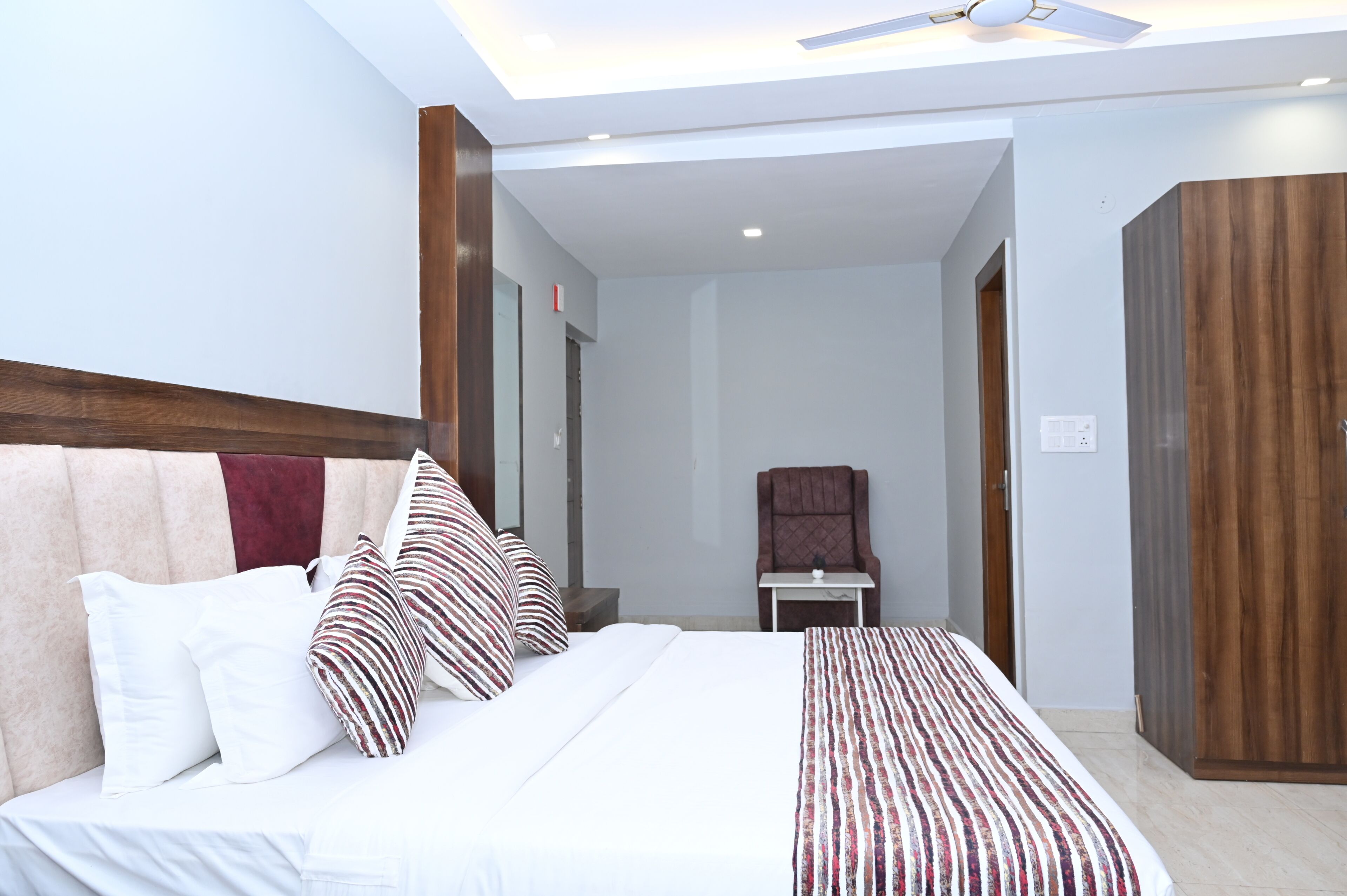Hotel Vasdaa Grand 3*