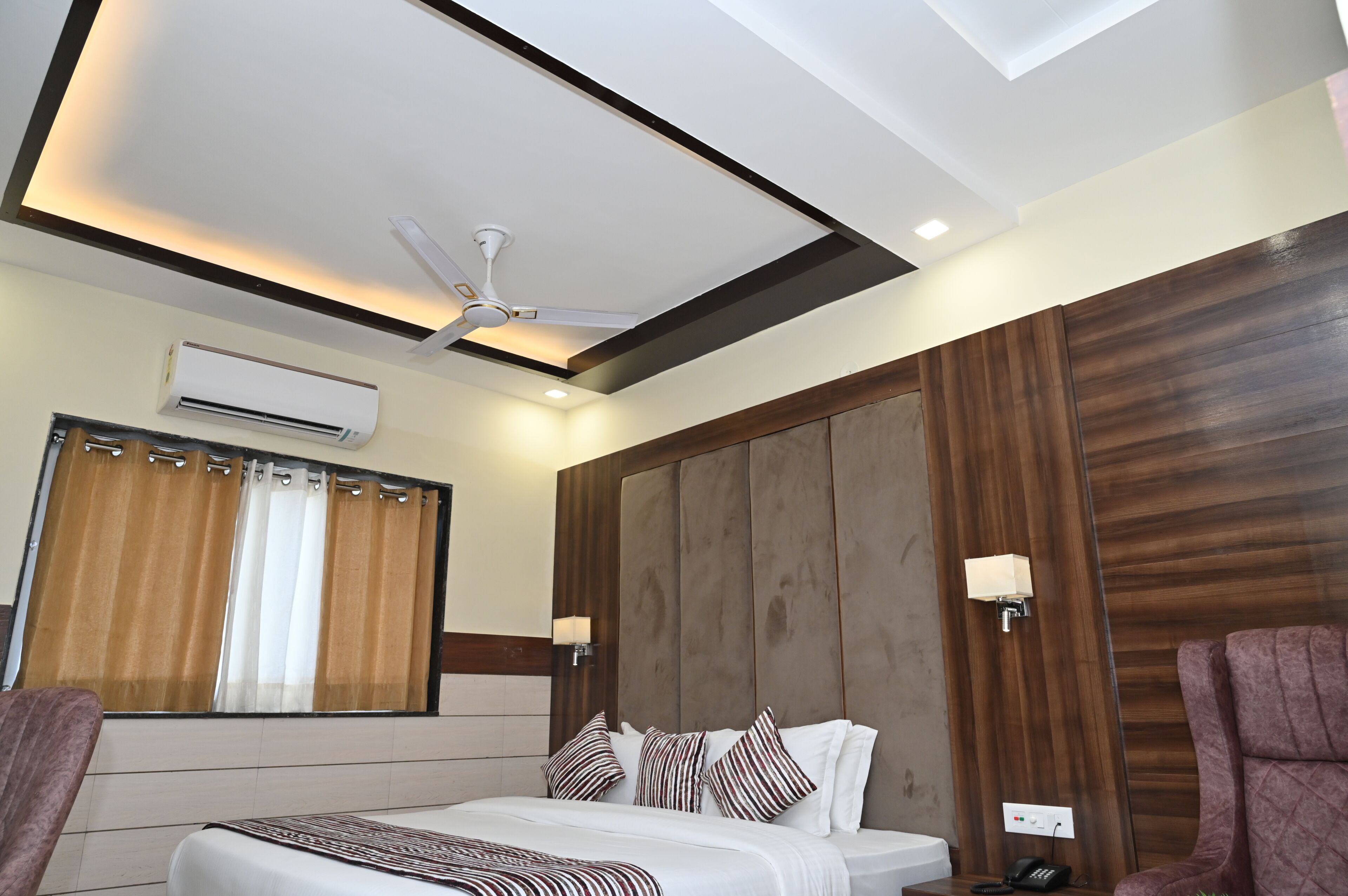 Hotel Vasdaa Grand 3*