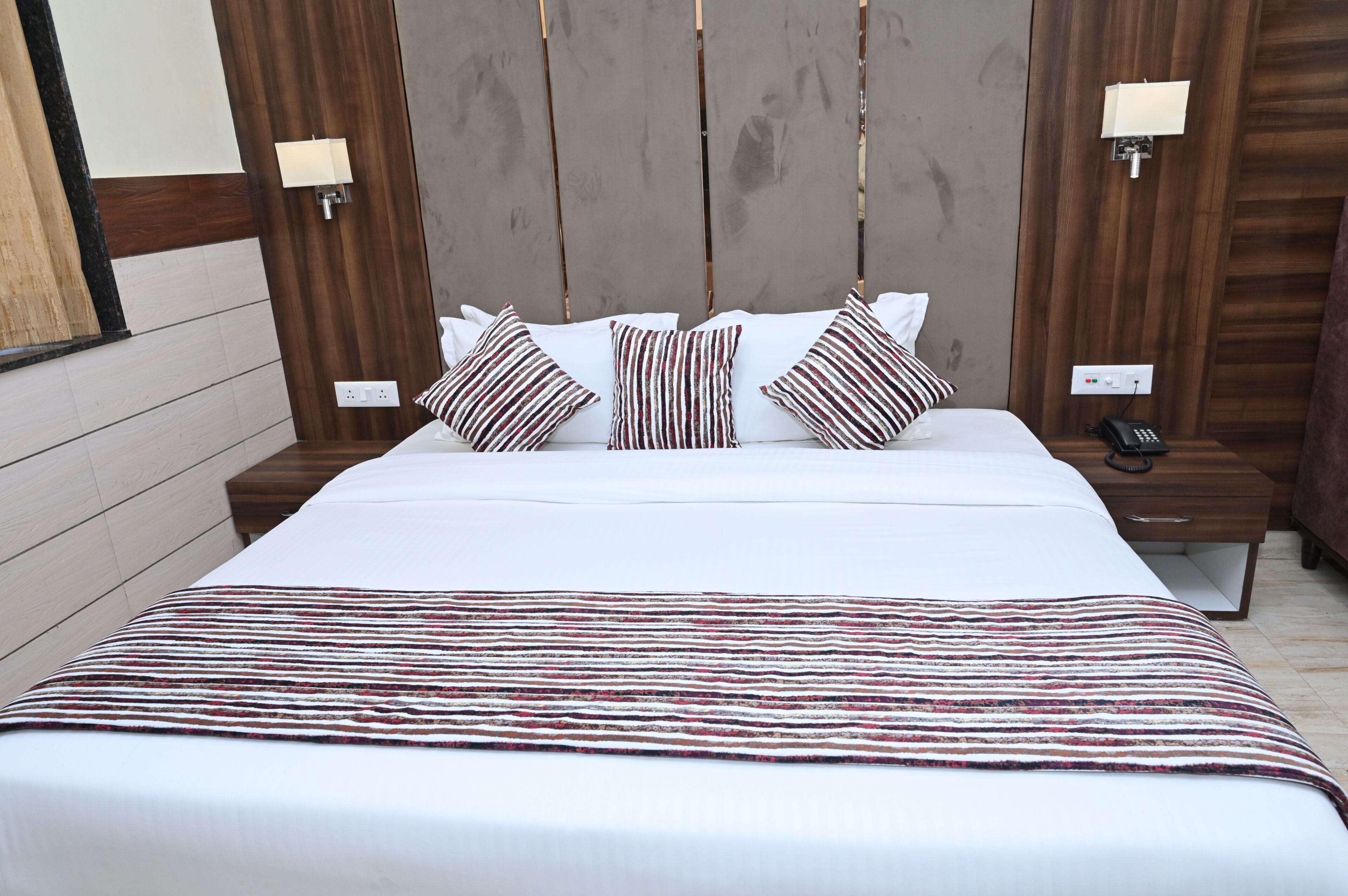 Hotel Vasdaa Grand 3*