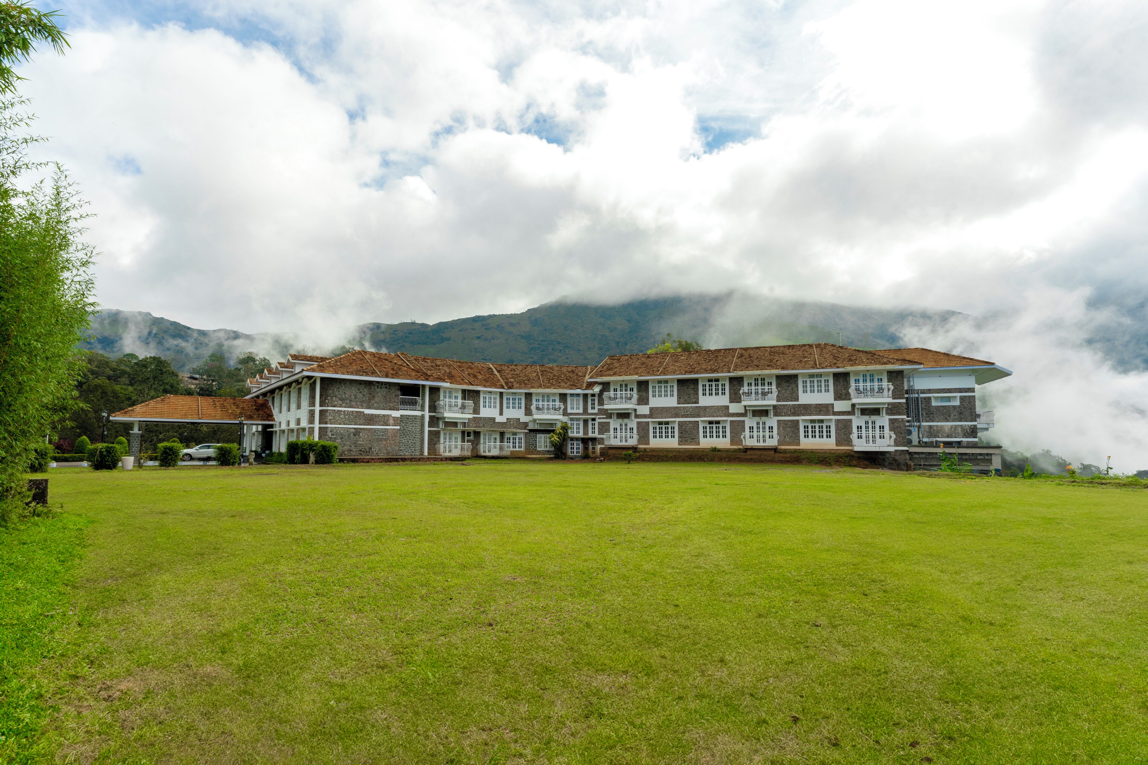 LE MONTFORT RESORT 4*