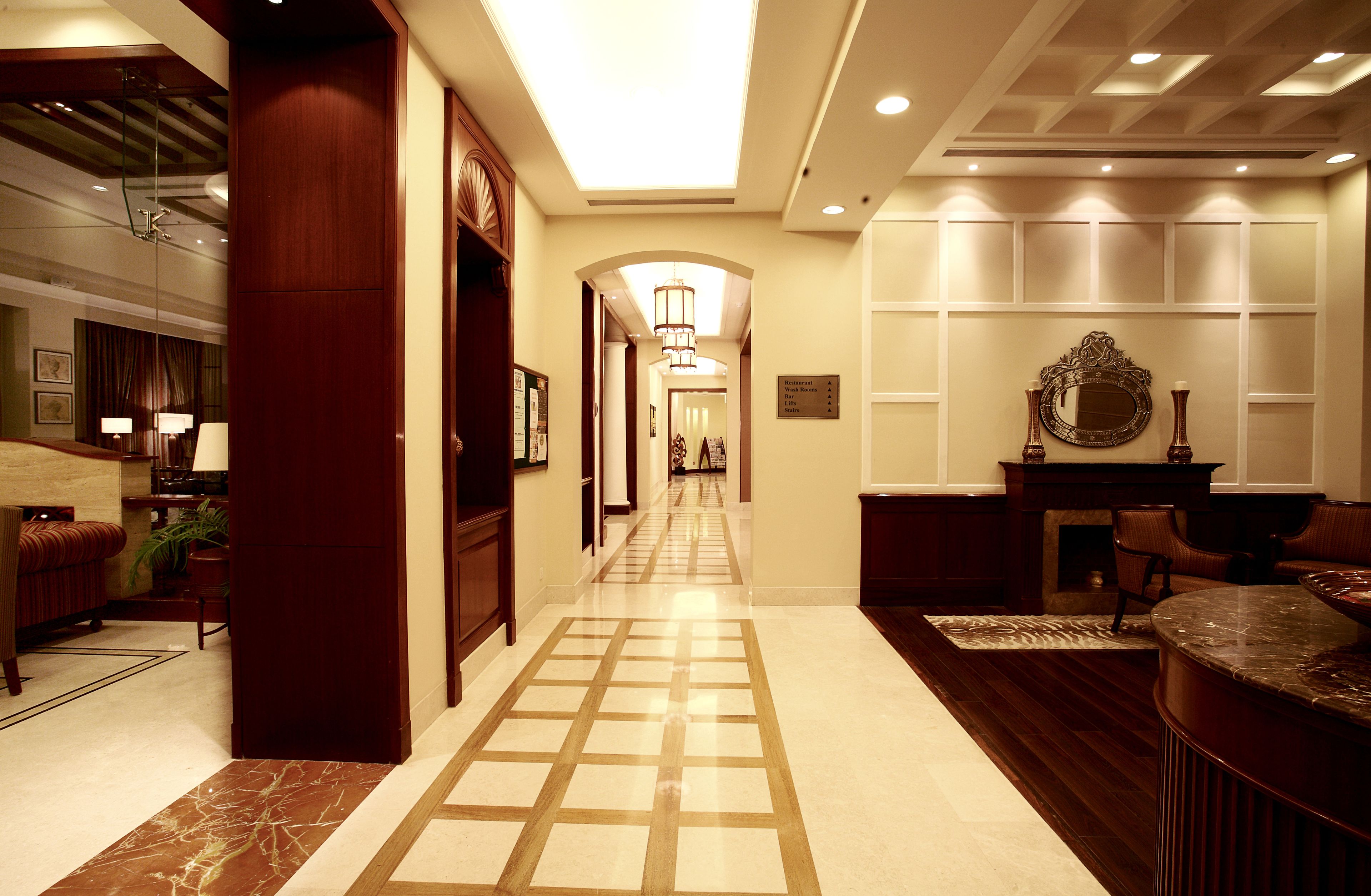 DLF Club 3 4*