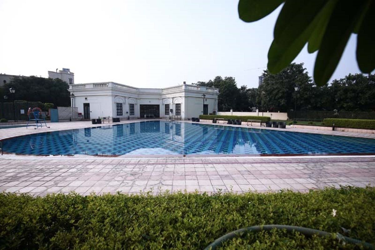 DLF Club 3 4*