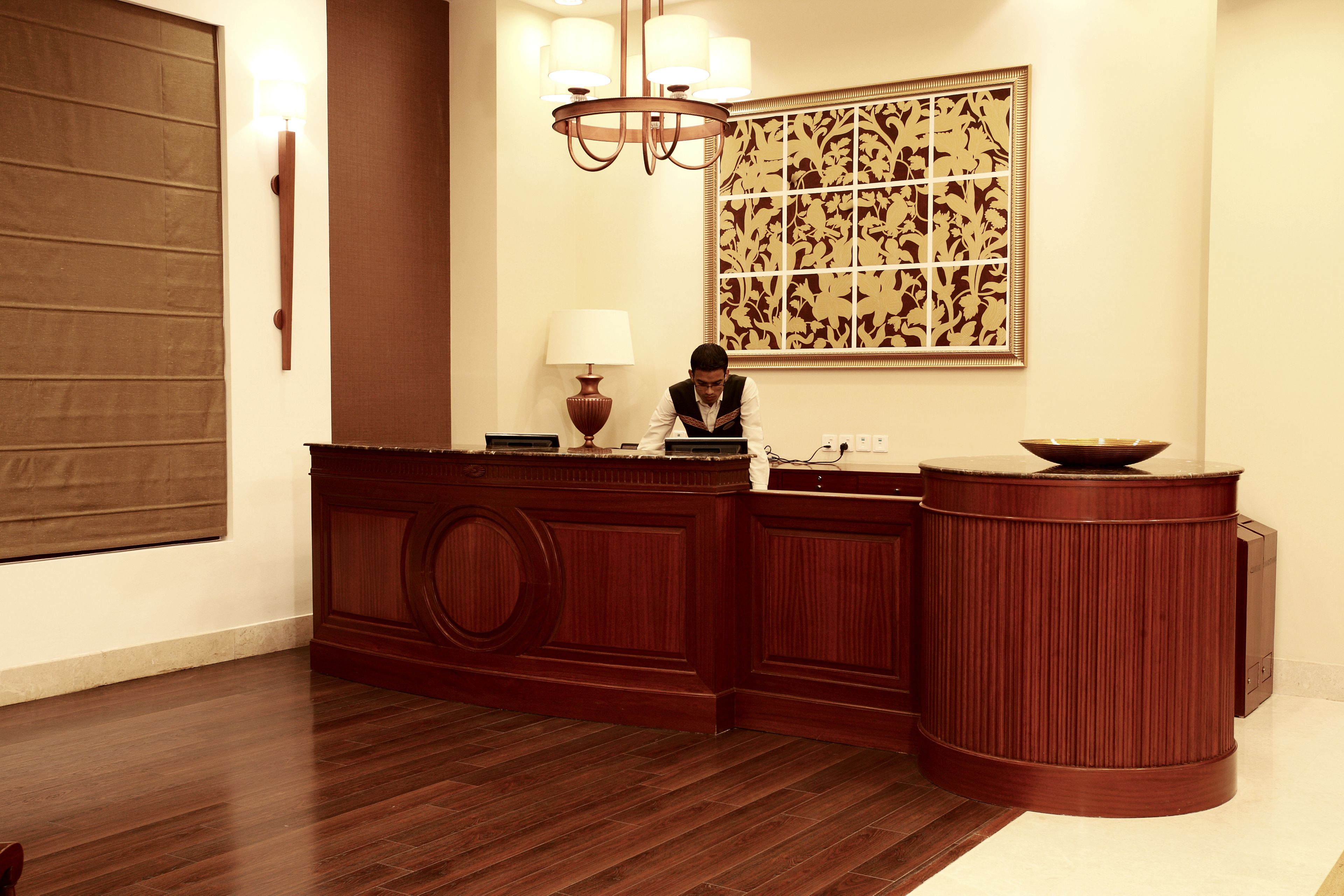 DLF Club 3 4*