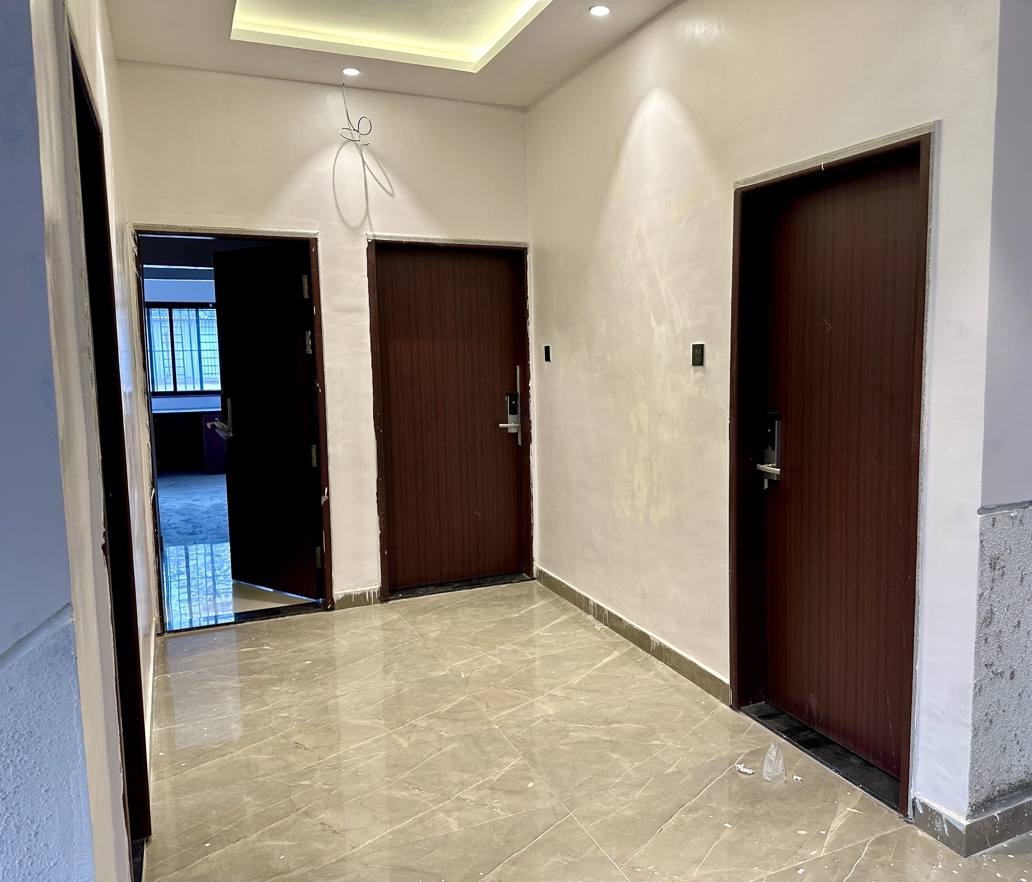 StayBird Divine Suites Business Hotel 3*