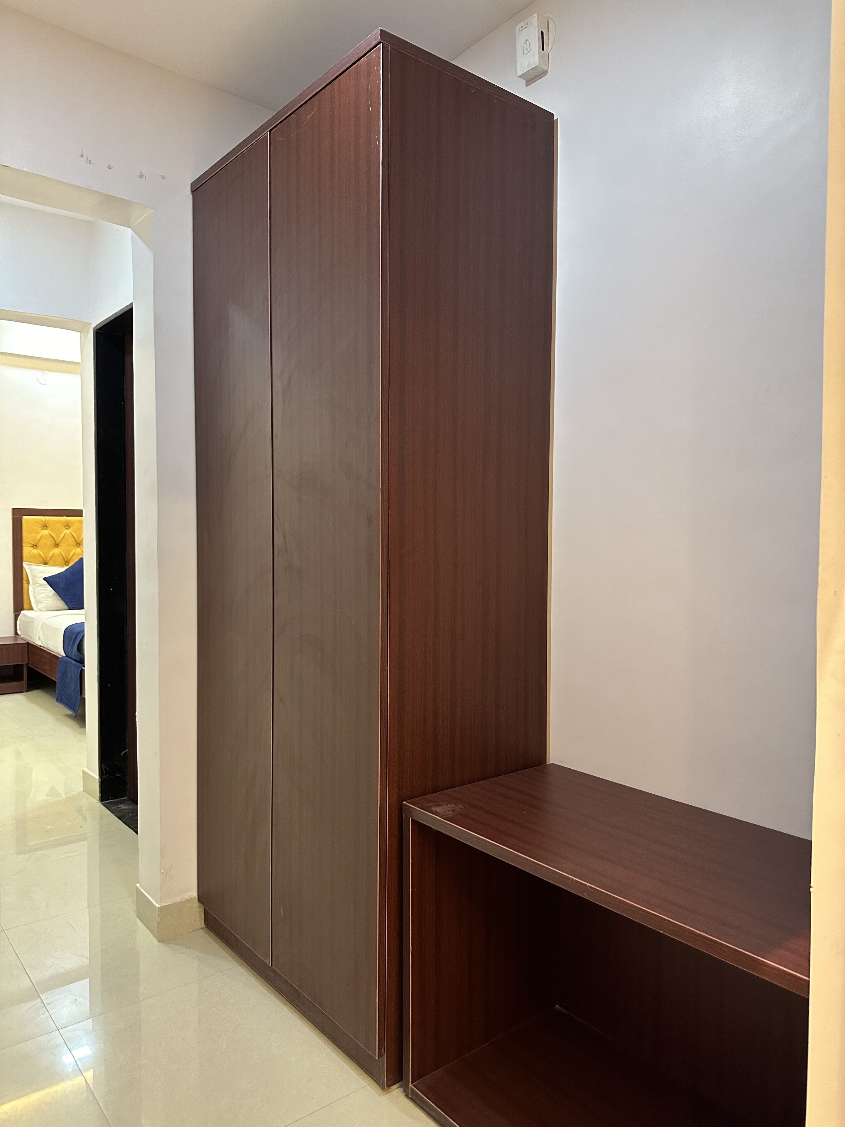 StayBird Divine Suites Business Hotel 3*