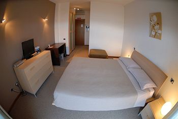 Medi Garden Resort 3*