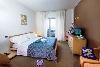 Medi Garden Resort 3*