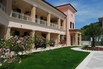 Incantea Resort 3*