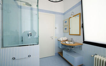 Like Home - Boutique Hotel 0*