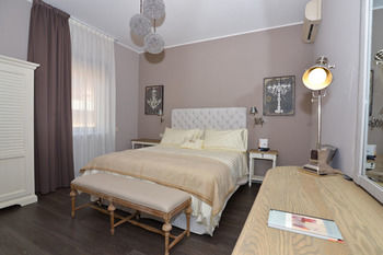 Like Home - Boutique Hotel 0*