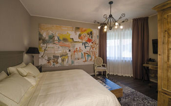 Like Home - Boutique Hotel 0*