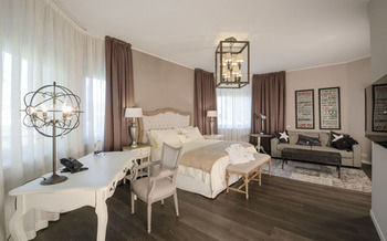 Like Home - Boutique Hotel 0*