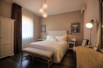 Like Home - Boutique Hotel 0*