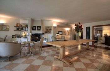 Like Home - Boutique Hotel 0*