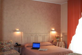 Hotel Diamante 3*