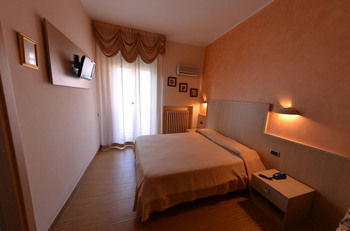 Hotel Diamante 3*
