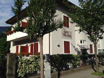 Garni Villa Betty 2*