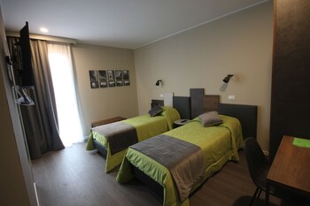 Pove 2.4 Hotel 3*