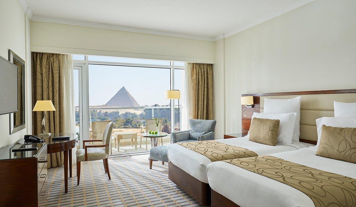 Cairo Pyramids Hotel 5*