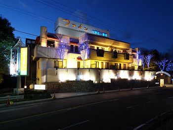 Hotel Fine Rokko Kita Ichibanchi 3*