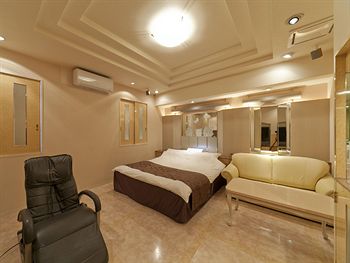 Hotel Fine Rokko Kita Ichibanchi 3*