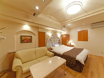 Hotel Fine Rokko Kita Ichibanchi 3*