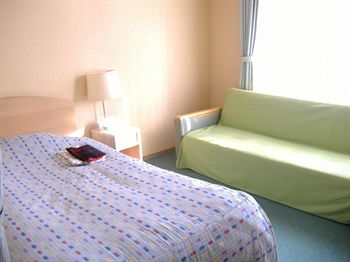 Hotel Harbour Yokosuka 3*
