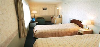 Hotel Harbour Yokosuka 3*