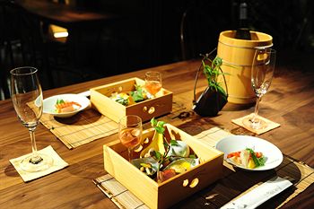 Yugawara Spa Ryokan Ashikari 3*