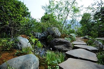 Yugawara Spa Ryokan Ashikari 3*