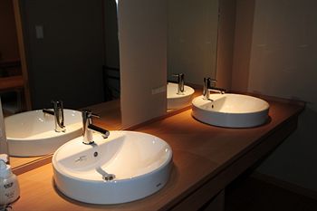 Yugawara Spa Ryokan Ashikari 3*