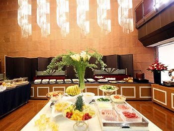 Central Hotel Yokosuka 3*