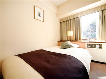 Central Hotel Yokosuka 3*
