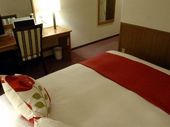 Central Hotel Yokosuka 3*