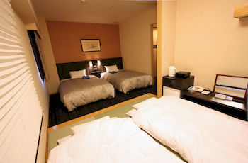 Toyama Manten Hotel 3*