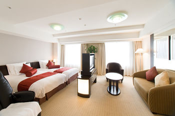 ANA Crowne Plaza Toyama by IHG 4*