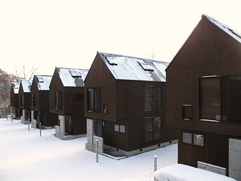 Gakuto Villas 0*