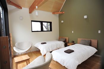 Gakuto Villas 0*