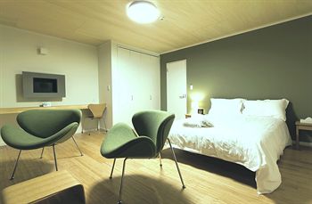 Gakuto Villas 0*