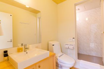 Gakuto Villas 0*