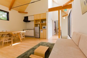 Gakuto Villas 0*