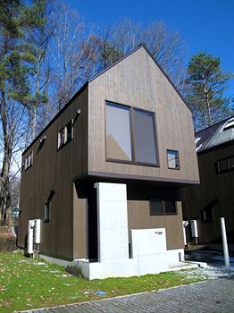 Gakuto Villas 0*