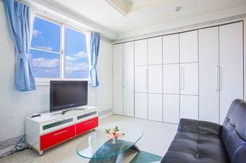 Okinawa Ocean Front Hotel 3*