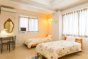 Okinawa Ocean Front Hotel 3*