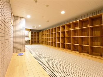 Shiga Lake Hotel 3*