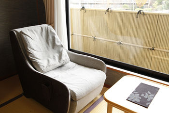 Arima Hot spring Ryokan Hanamusubi 4*
