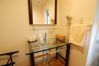Arima Hot spring Ryokan Hanamusubi 4*